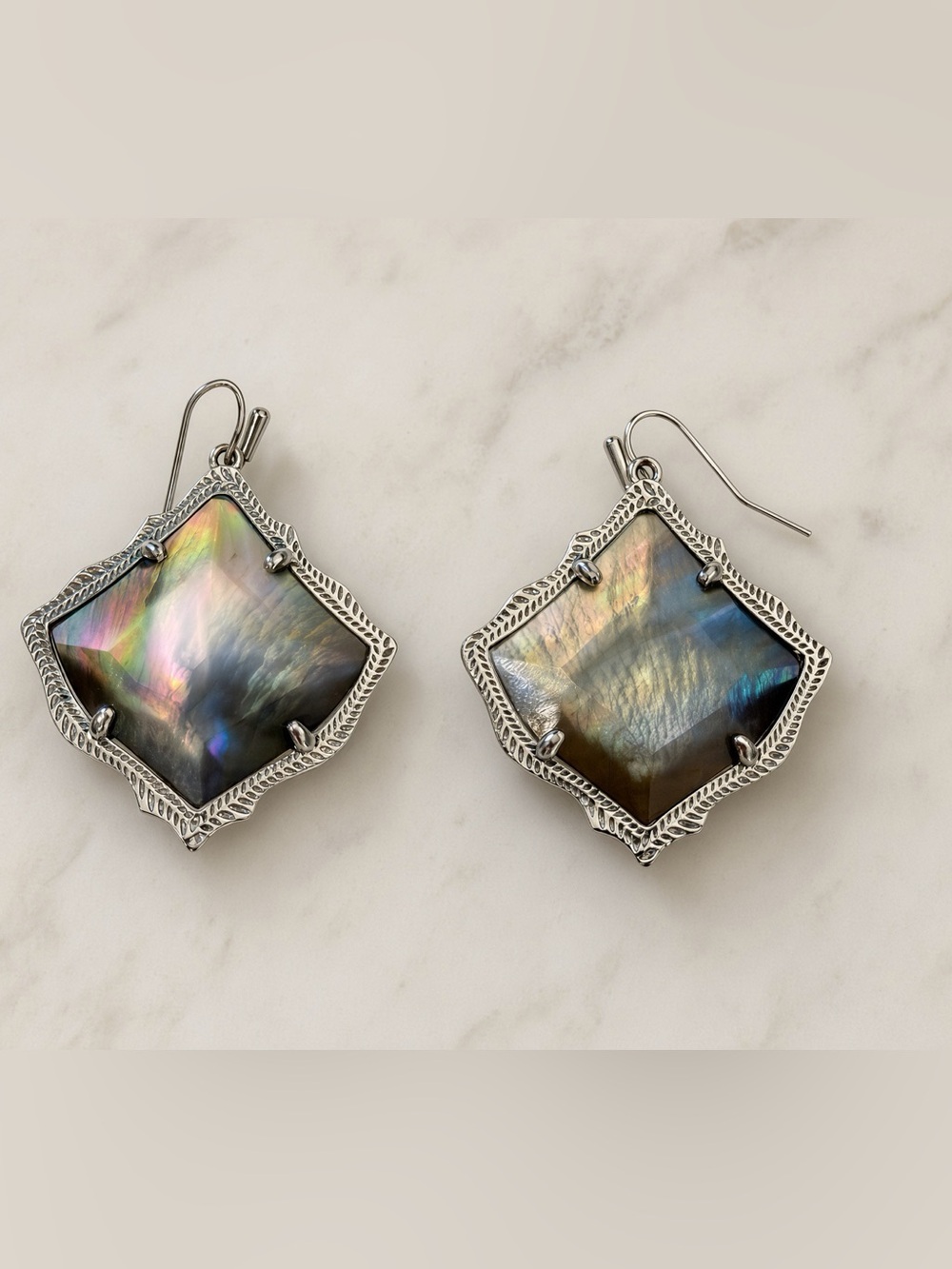 Kendra Scott Iridescent Black Mother-of-Pearl Drop Earrings - Silver